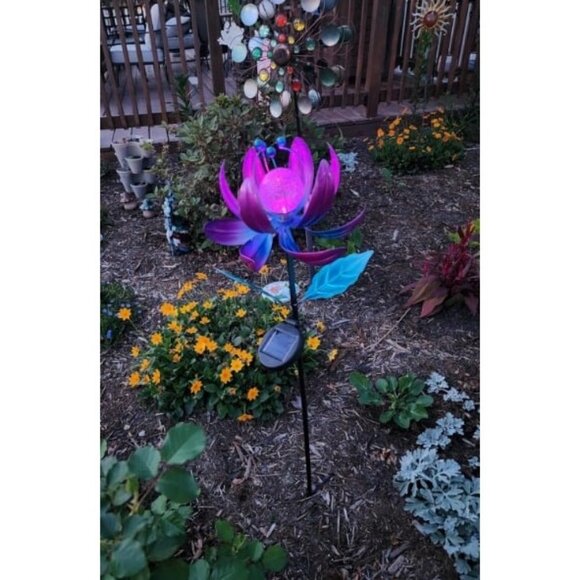 Solar Purple Metal Flower Wind Spinners, Colorful Spinning Windmill Lotus Yard - Picture 2 of 2